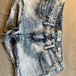 Daytrip shorts size 28